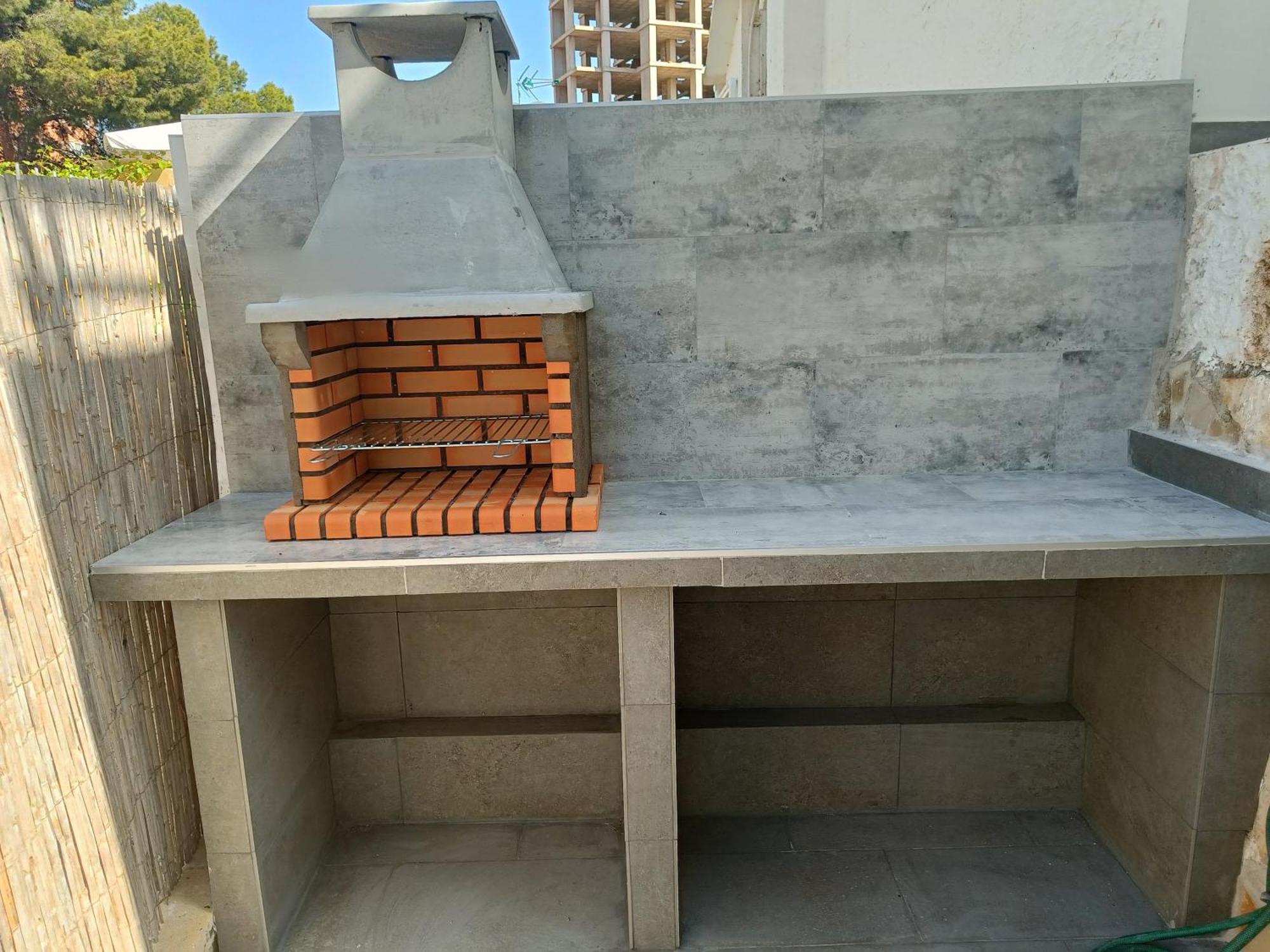 Casa Mya Con Terreno Privado Y Parking Compartido - A 800m De Playa Poniente Ferienhaus Benidorm
