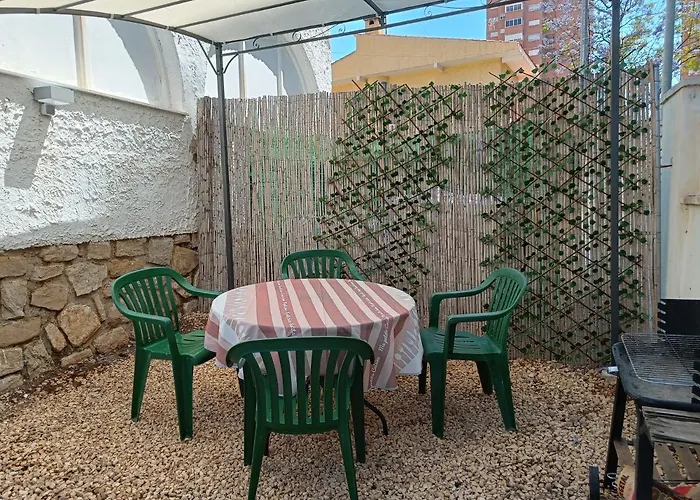 Casa Mya Con Terreno Privado Y Parking Compartido - A 800M De Playa Poniente
